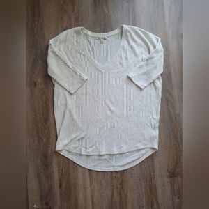 GUC Express One Eleven Waffle Knit Cream Batwing 1/4 Sleeve Top, Size Medium